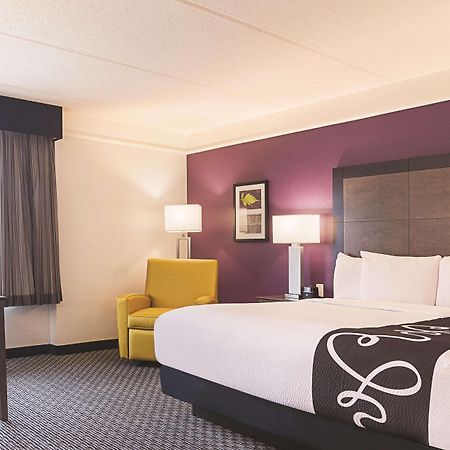 Hotel La Quinta By Wyndham Atlanta Perimeter Medical à Sandy Springs Extérieur photo