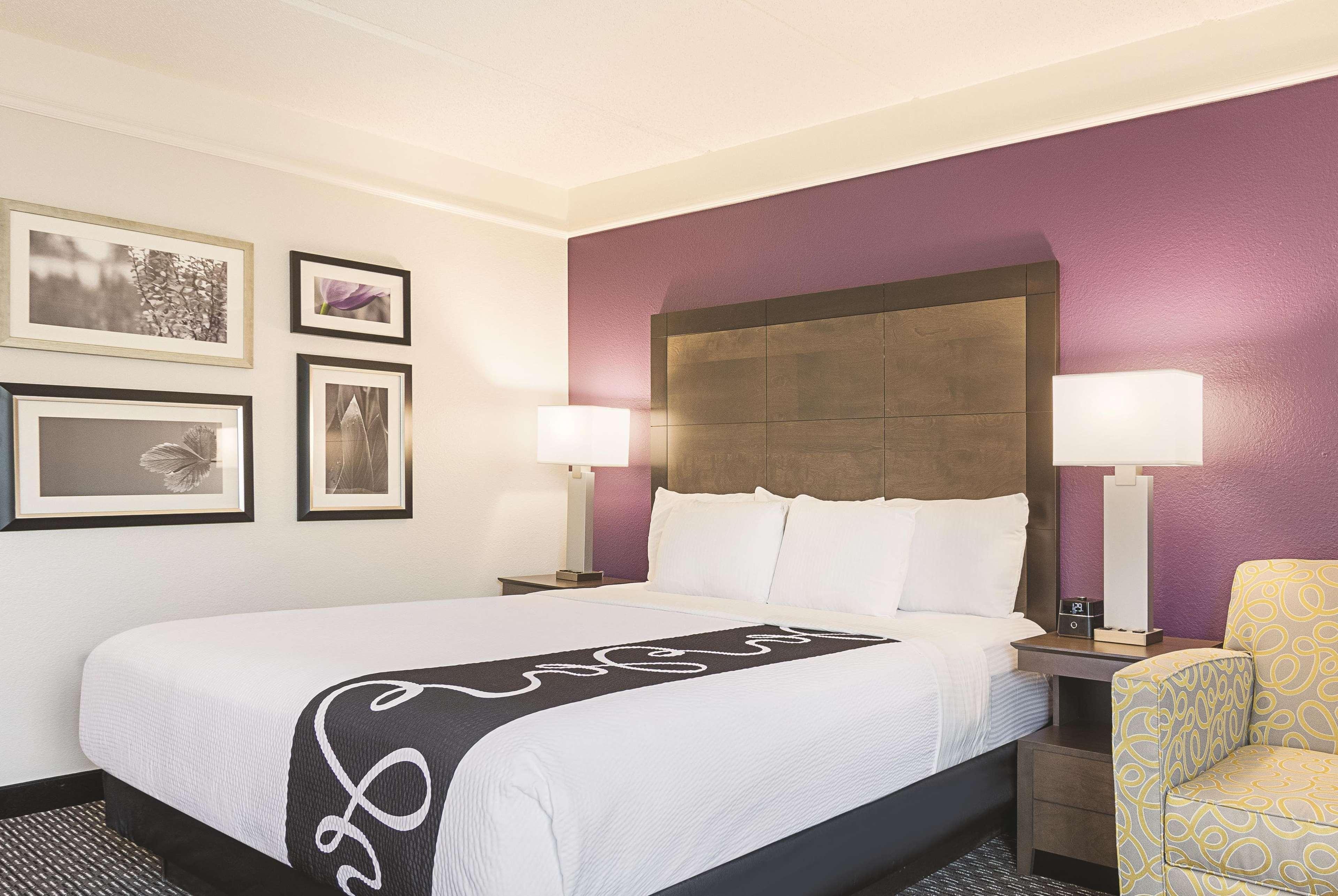 Hotel La Quinta By Wyndham Atlanta Perimeter Medical à Sandy Springs Extérieur photo