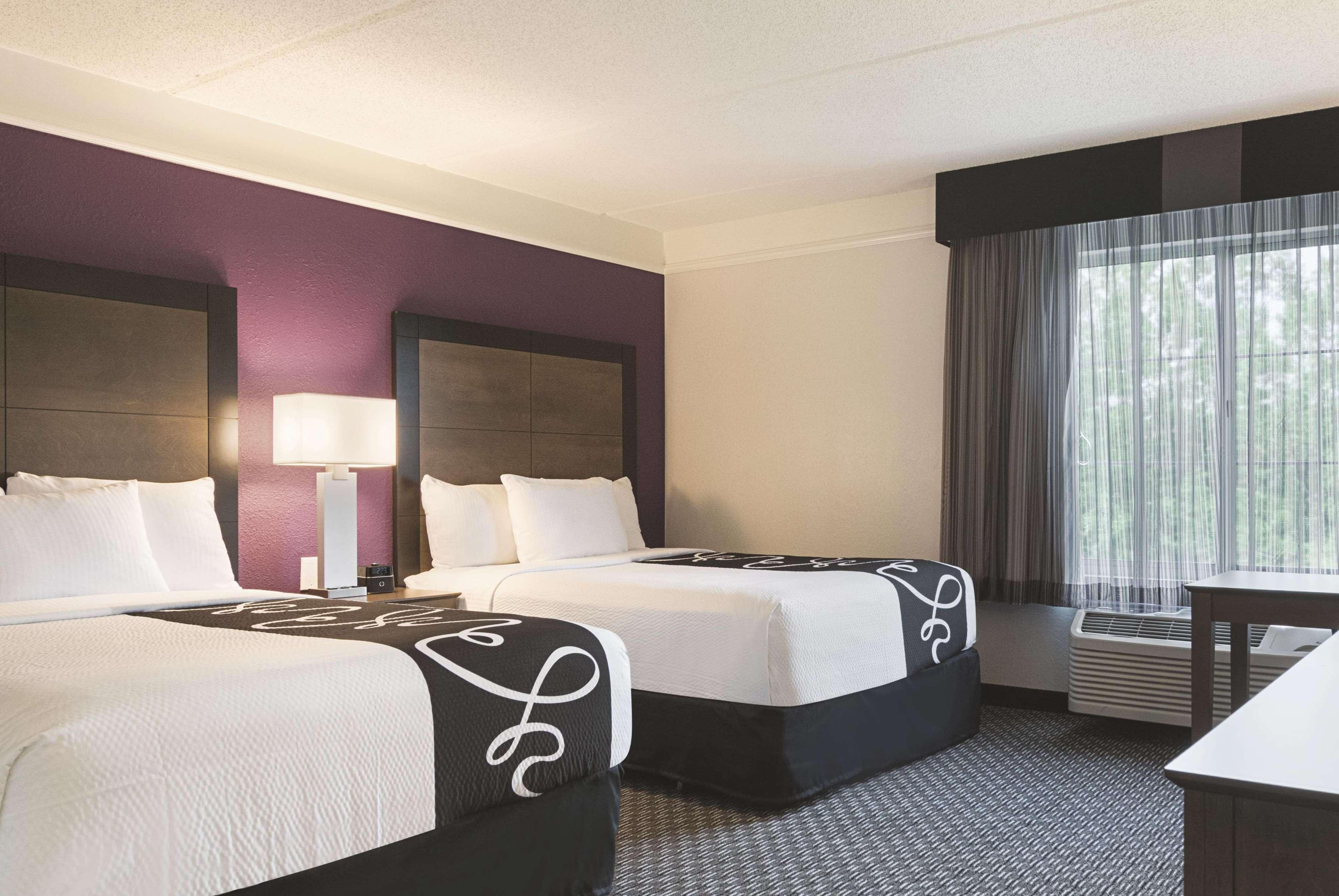 Hotel La Quinta By Wyndham Atlanta Perimeter Medical à Sandy Springs Extérieur photo