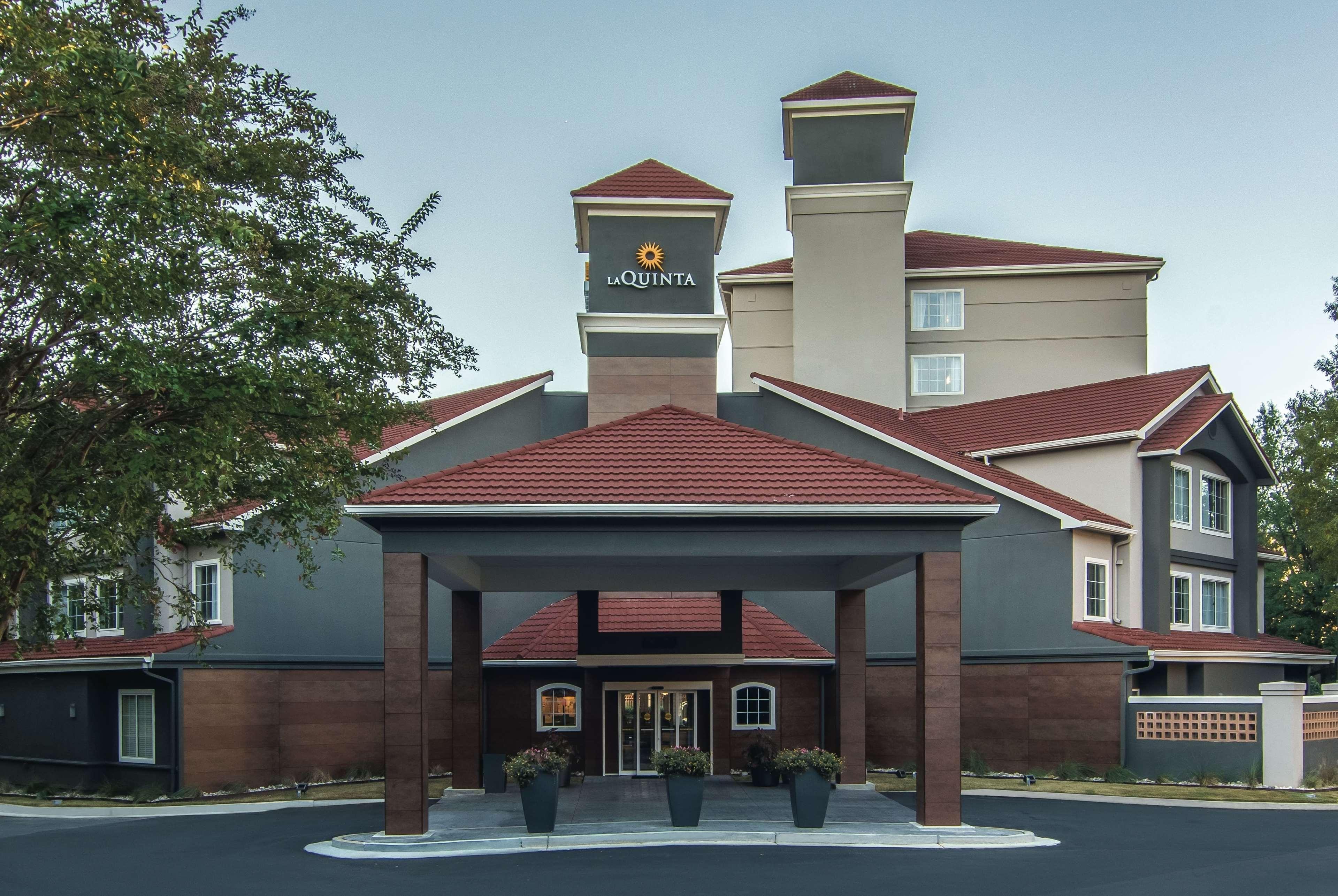 Hotel La Quinta By Wyndham Atlanta Perimeter Medical à Sandy Springs Extérieur photo