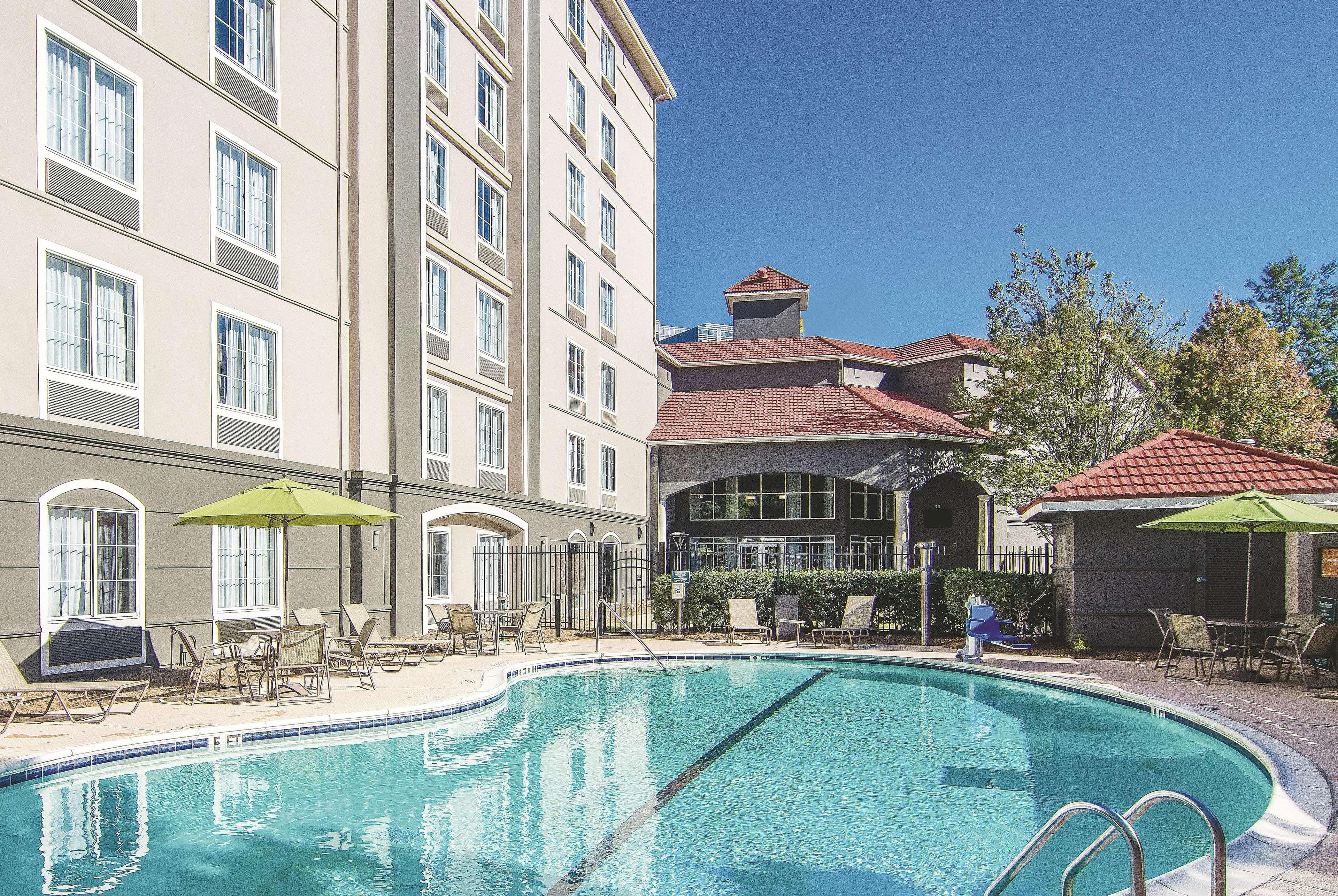 Hotel La Quinta By Wyndham Atlanta Perimeter Medical à Sandy Springs Extérieur photo