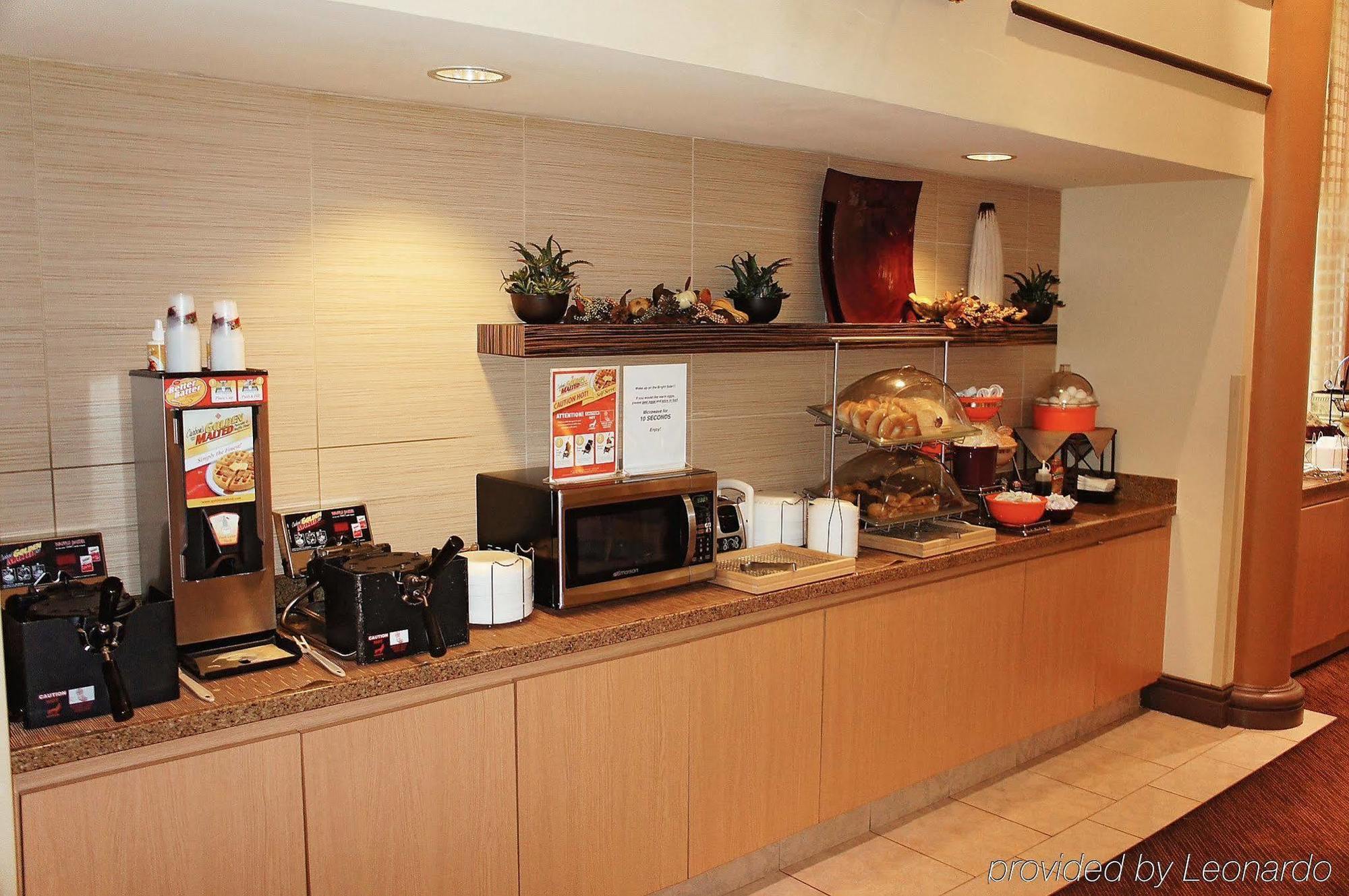 Hotel La Quinta By Wyndham Atlanta Perimeter Medical à Sandy Springs Extérieur photo