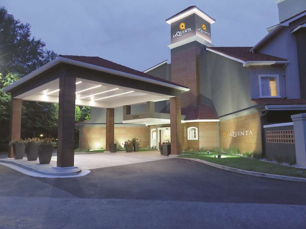 Hotel La Quinta By Wyndham Atlanta Perimeter Medical à Sandy Springs Extérieur photo