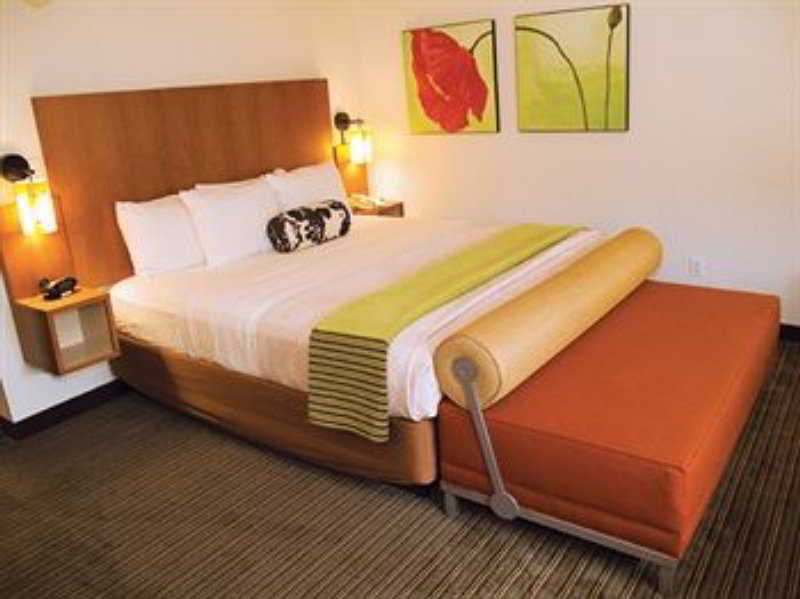 Hotel La Quinta By Wyndham Atlanta Perimeter Medical à Sandy Springs Extérieur photo