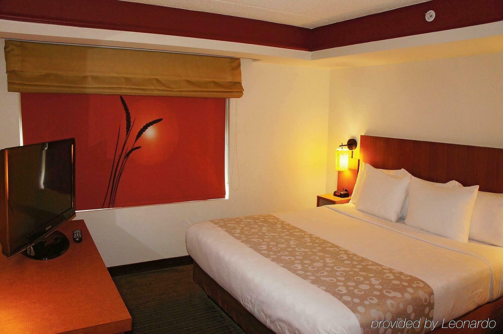 Hotel La Quinta By Wyndham Atlanta Perimeter Medical à Sandy Springs Extérieur photo