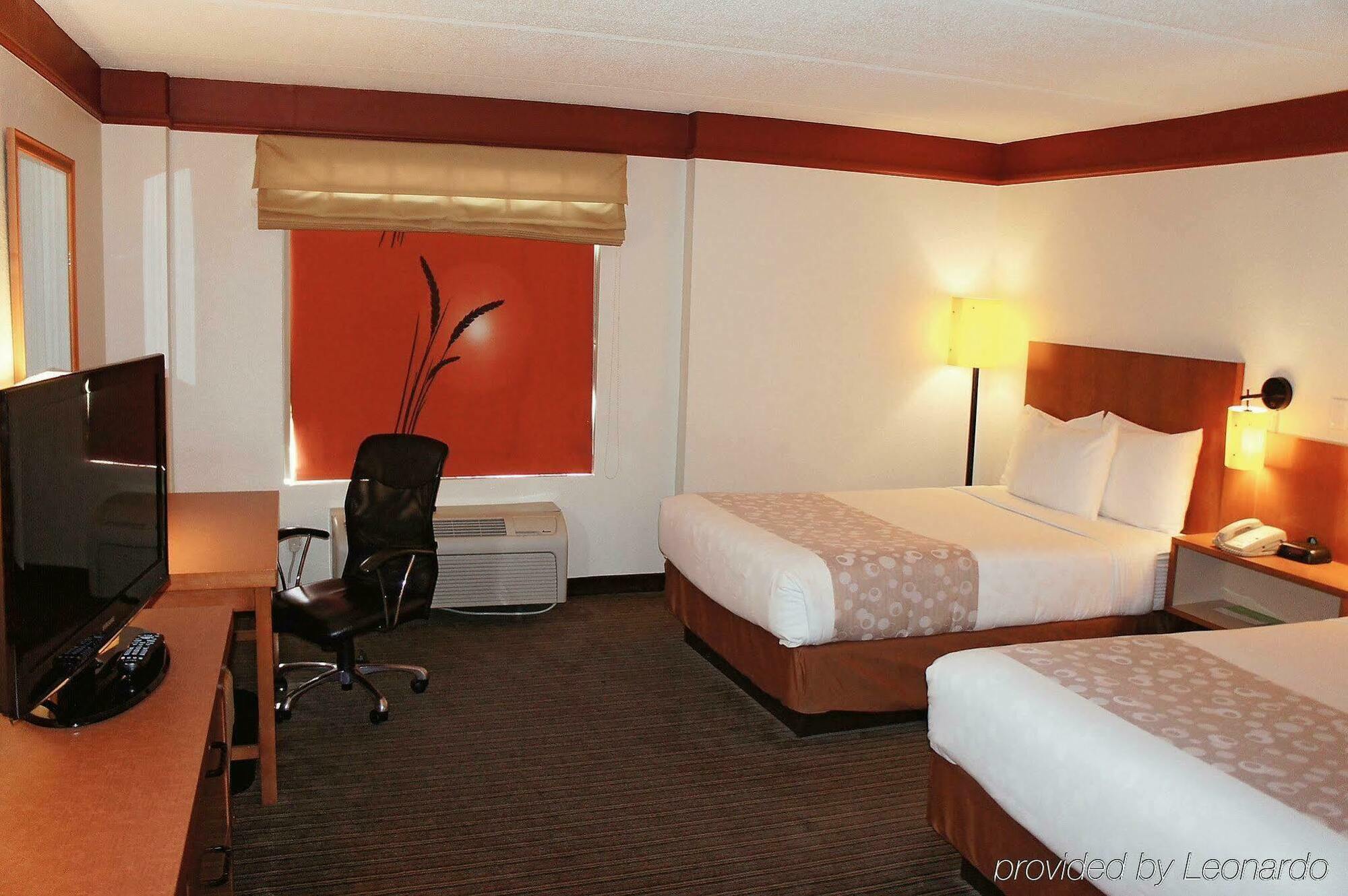 Hotel La Quinta By Wyndham Atlanta Perimeter Medical à Sandy Springs Extérieur photo